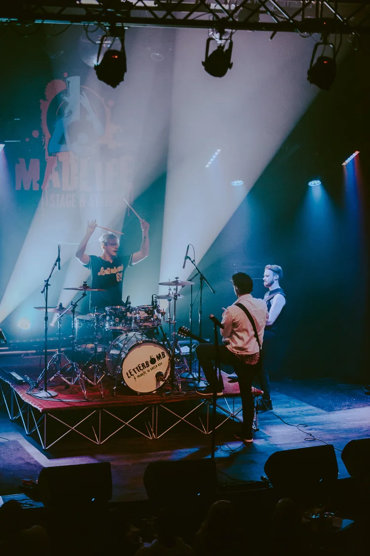 Letterbomb live performance